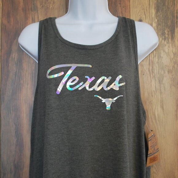 NWT Rivalry Threads Ladies Fashion Fit Gray Racer Back Tank L - Picture 2 of 4